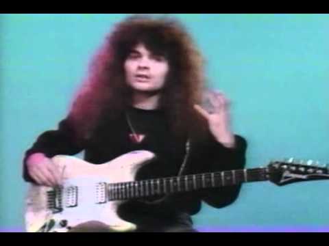 Vinnie Moore - Speed, Accuracy and Articulation - Legato