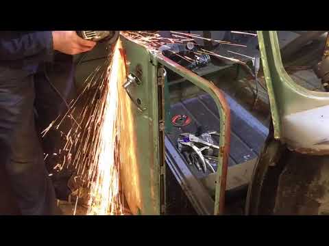 1964 Mk1 Mini Restoration S2 Ep37 - Door Skin