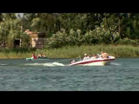 Camping na terenie Ośrodka Astur w Okunince nad Jeziorem Białym.