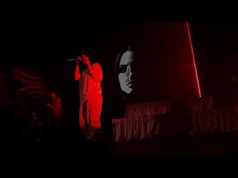 Jessie Murph - Dirty (Live Front Row)