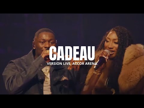 Tiakola Feat Aya Nakmura - Cadeau (Version Live, Accor Arena)