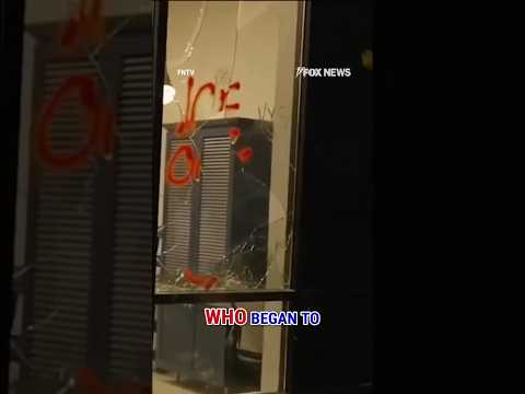 Agitators SWARM Minneapolis hotel housing ICE agents #shorts #ICE #Minneapolis #news #foxnews