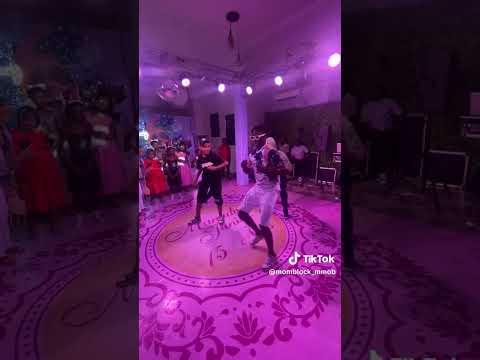momblock estragando tudo no boda  #tiktokangola #dance #angola #kuduro