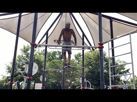 My 1st strict muscle-up (no kipping) in 6 or 7 years