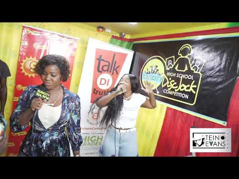 Pamputtae x Taneisha Shaw - God And Time (Live Performance at SunCity Radio) | Event