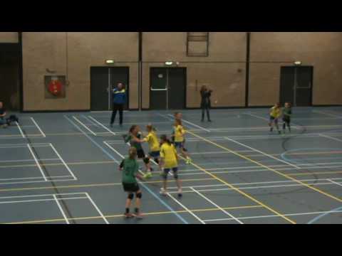 Groene ster E1 - Internos E1 (11-12-2016) 1ste helft