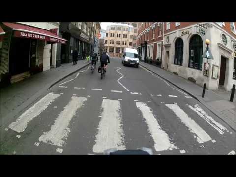 2017.03.10 Cyclist Shoulder Check