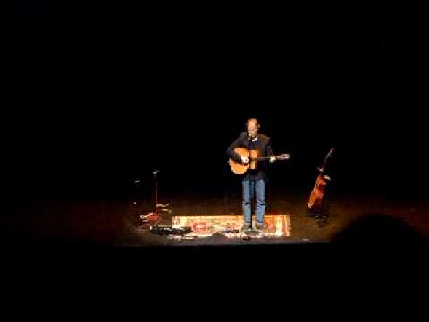 Leo Kottke at Lebanon Opera House, Lebanon NH 04/16/10