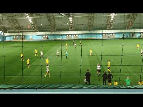 KuPS T08 - KuPS 08 junnuliiga 2022-02-27 1. puoliaika