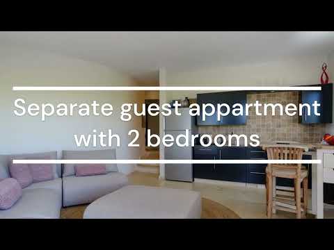 Videovoorbeeld: Villa in Coral Estate