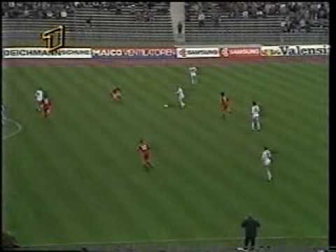 Bayern v Stuttgart (1984-85) (Pt. 1)