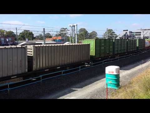 QR NATIONAL LDP005/009 ON 2MB4 @ GLENFIELD