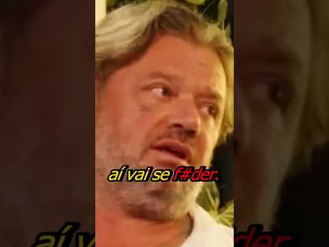 100 homens VS 1 gorila