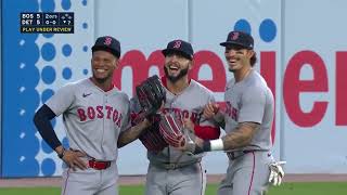 Wilyer Abreu & Ceddanne Rafaela combine for one of the BEST Home Run robberies in Baseball History!!