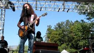 Shooter Jennings &#39;don&#39;t feed the animals&#39; Hootenanny 2010.AVI