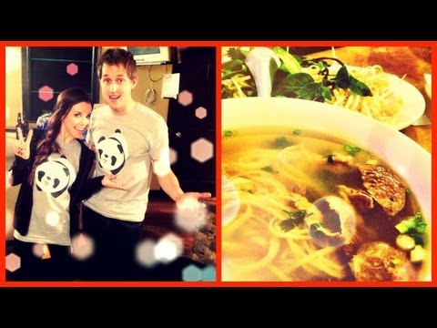 Pho, Pandas and A Song for Nugget! ❄ Vlogmas 3, 2012