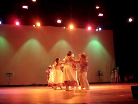 Cocô de Roda - Grupo Sucena de Maringá apresentação no teatro Fênix de Apucarana