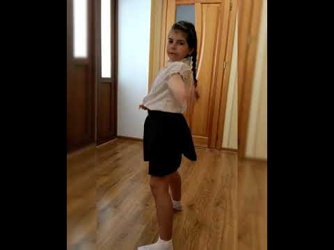 Ansamblul de dans "Firicel de Busuioc" L.T. "Ion Pelvan"  "Anii de școală!"