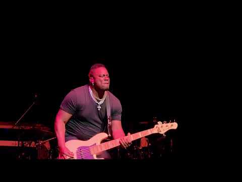 James Ross @ Marsha Ambrosius - "Say Yes" /  Mykal Curtis - "Bass Solo" - www.Jross-tv.com (STL)