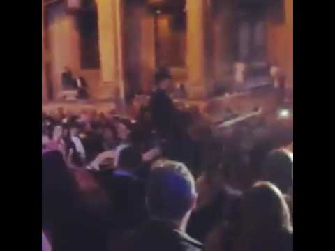 Arrivo corteo del 700 con carrozza cavalli bianchi Cattedrale di Noto 7 maggio 2017