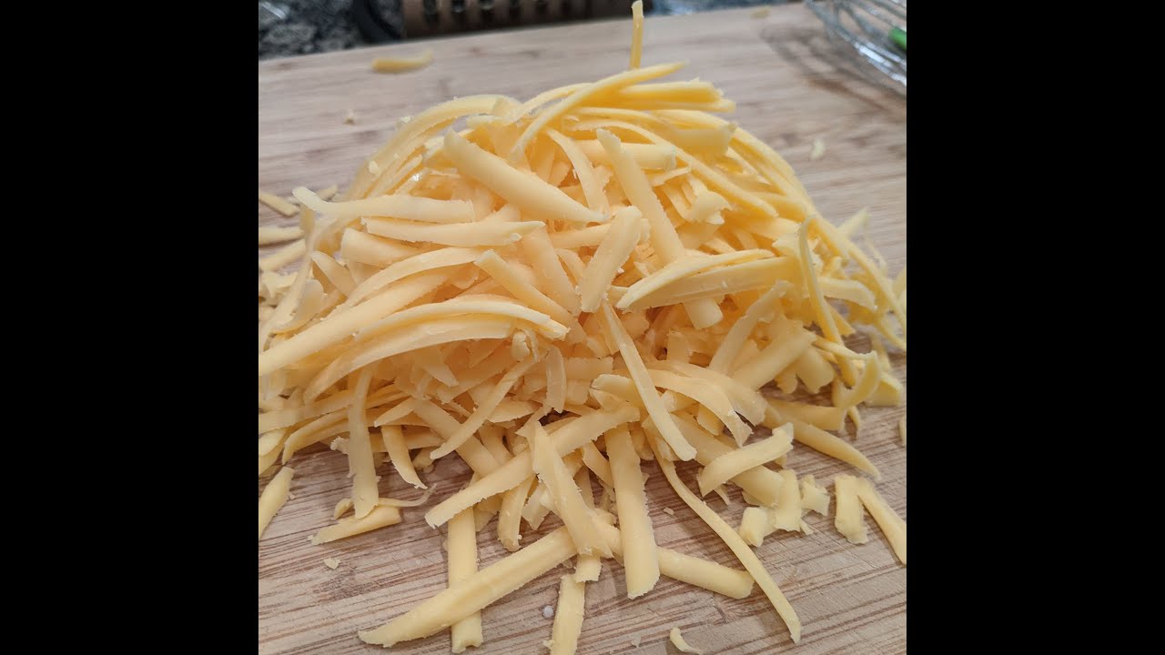 Side Dish Episode Forty One: Cheddar Bay Biscuits (Knock Off)