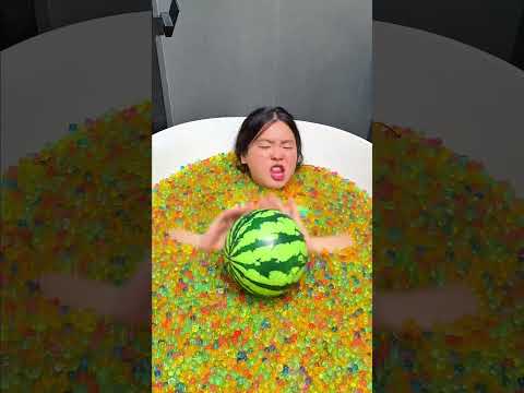 Balls aren't the best birthday gifts!😂🥎🏀⚽