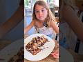 Kuzey Elif Creppy Adana Da Waffle Yedi Shorst