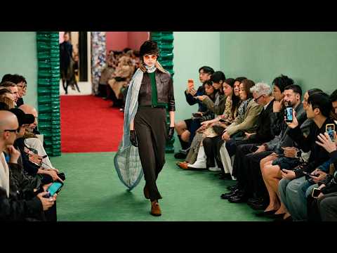 Acne Studios | Fall Winter 2026/2027 | Paris Fashion Week