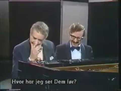 Victor Borge et Şahan Arzruni, Piano 4-mains, Rhapsodie Hongroise No  2 de Franz Liszt