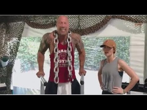 Emily Blunt Heckling Dwayne Johnson at the Gym