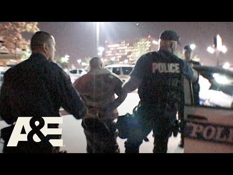 Suspected High-Volume Drug Dealer Arrested Outside Nightclub | Dallas SWAT | A&E