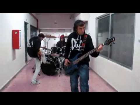 Falnu - Terror en el instituto (2013 Videoclip) (Prod. Miguel)