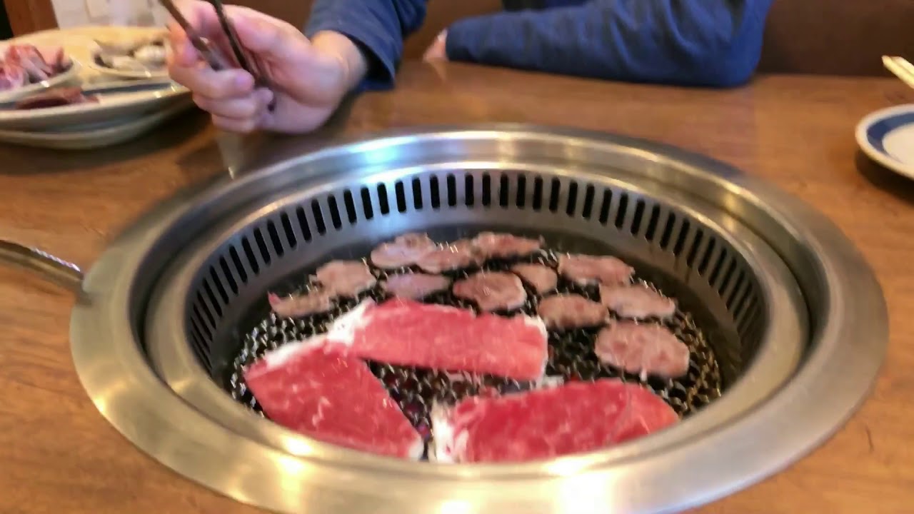 Watch Now Yakiniku Famoso churrasco japonês Yakiniku Famoso churrasco japonês