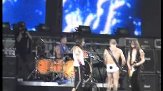 Red Hot Chili Peppers - Save The Population (tease) [Live, Berlin - Germany, 2006]