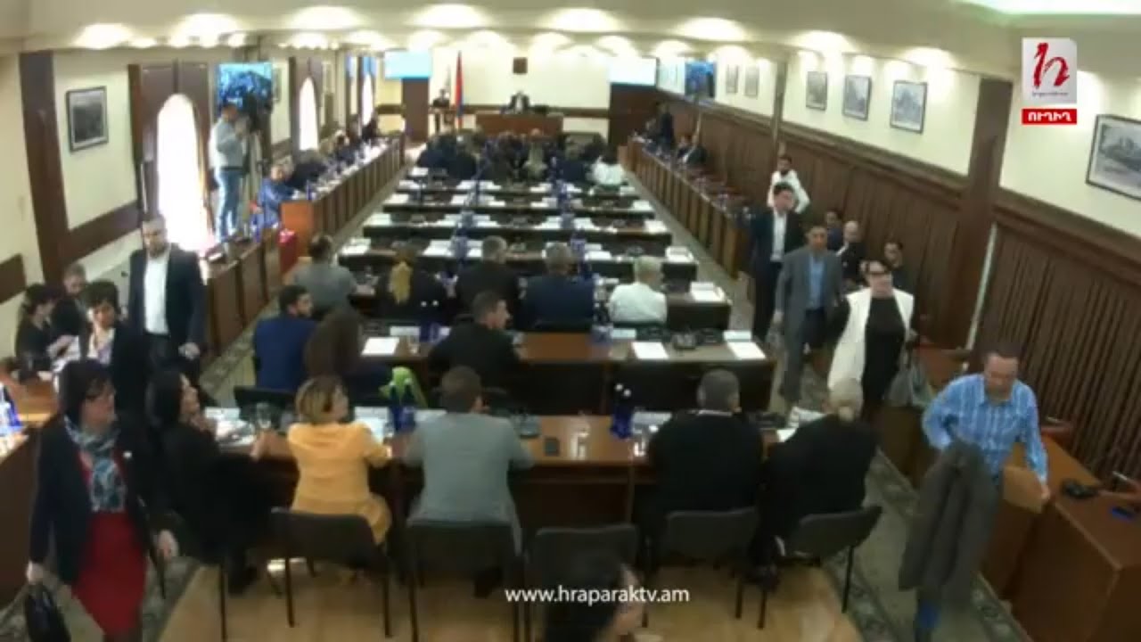 Մեկը ասում է` ասեք, անենք, մեկն էլ ասում է՝ թողնում, գնում