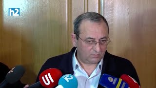 Ցլերը քիչ էին, մի հատ էլ արջ ենք բերում. Միրզոյանն է մեղավոր՝ անունն ԱՐԱՐԱՏ է. Արծվիկ Մինասյան
