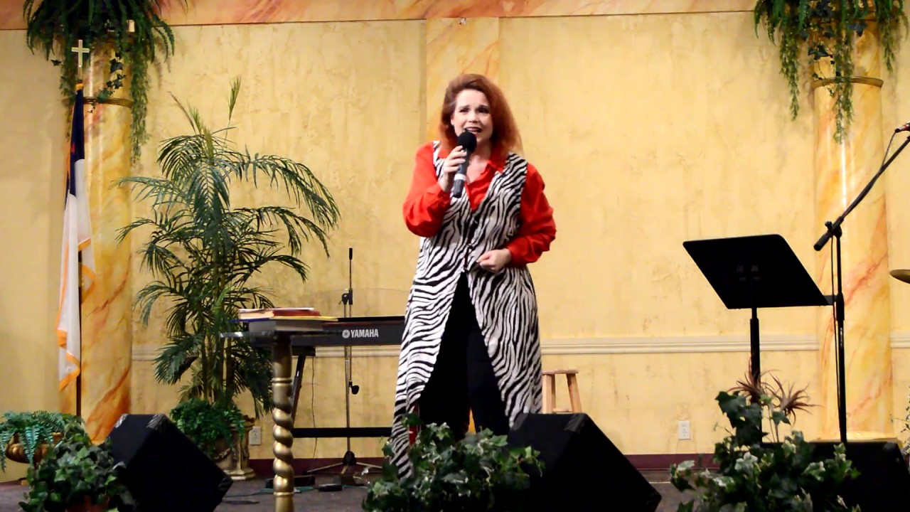Promotional video thumbnail 1 for Michelle Deck Music Artist