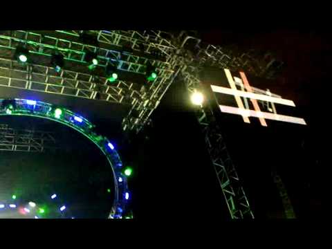 Gareth Emery at Electric Daisy Carnival 2010: Sander van Doorn - Renegade