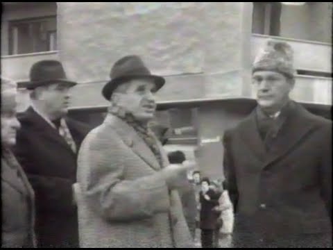 Raritate. Nicolae Ceausescu dupa cutremurul din 1977 - Bucuresti: Calea Victoriei, Armata Poporului