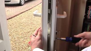 How to fit a Yale PVCu replacement door handle