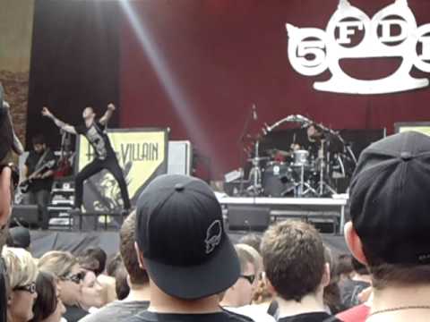 Hail the villain @ HeavyMTL 2010-Take back the fear