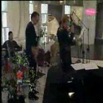 Tamara Todevska i Tijana Dapcevic-Moulain rouge