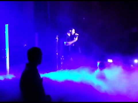 Drake - Find Your Love - Live