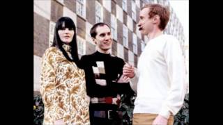 Broadcast - Lights Out (Lamacq Session)