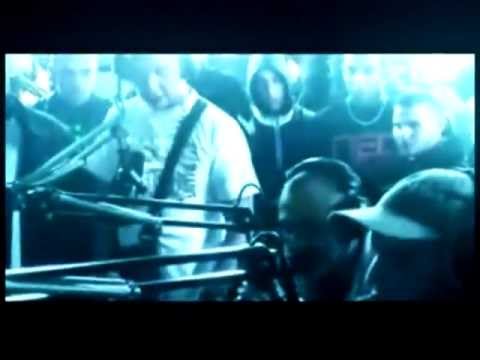 FARAGE MEDLEY NIKOV / CLIP RAP NEOCHROME