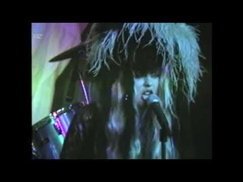 Danielle Dax 'Hammerheads' - unseen live video from 1986