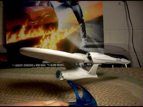 USS Enterprise NCC-1701 review and comparison of new and old enterprise design