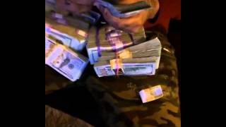 PHILTHY RICH COUNTING OVER A HUNDRED THOUSAND