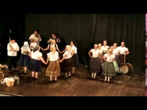 Obyčaj "Na rohu pri studnicke" - KUS Bratstvo Hajdušica 2016.