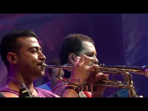 Los ajenos "Ya no te lloro más" en vivo ft Rabanes